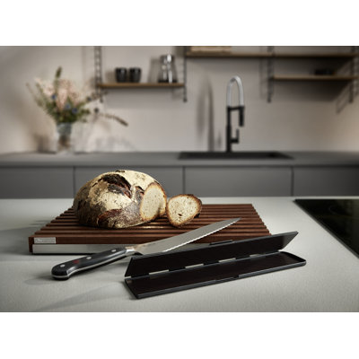 WÜSTHOF Bread Cutting Board