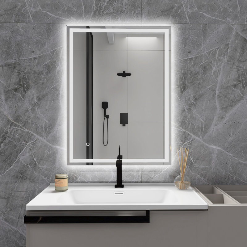 Miroir Ilani, 24,17 po x 31,74 po
