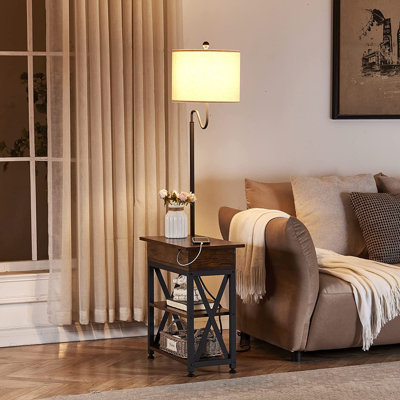 Lampe sur pied rustique brun avec table d'appoint rabattable, ports de charge USB et abat-jour rotatif à 360 °