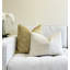 Housse de coussin en velours doré-110824493