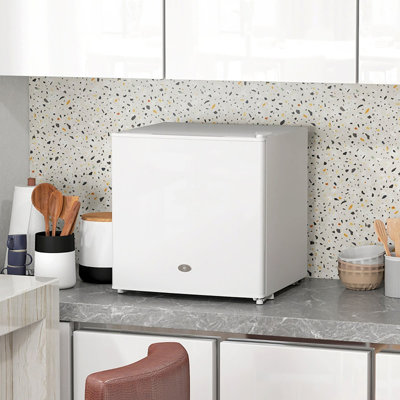 CLIY Mini Fridge