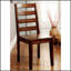 Ensemble de 2 chaises de salle à manger en bois au fini chêne tabac durable et élégant pour les intérieurs modernes et traditionnels