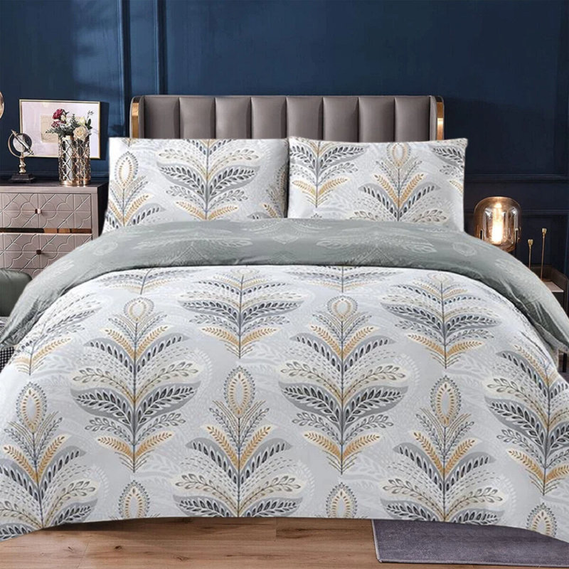 Polyester Patchwork Bedspread with Pillow Shams, Double Bedspread + 2 Standard Shams, Silver
