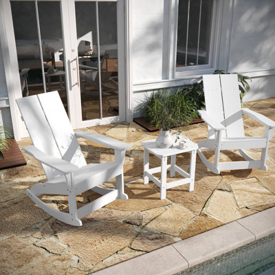 Chaise berçante en plastique