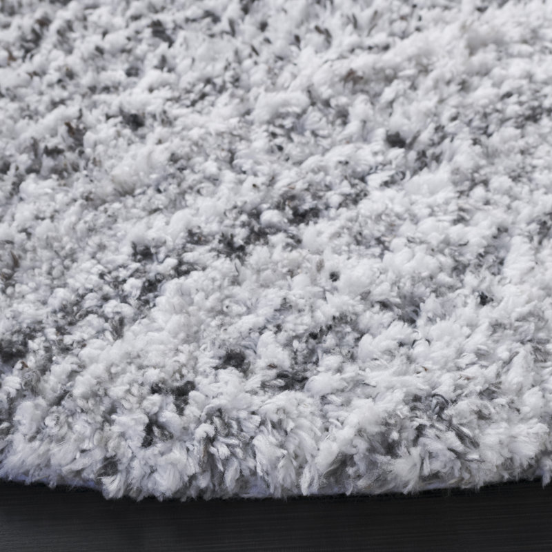 Kries Shag 102 Handwoven Polyester/Micro Polyester Abstract Indoor Use Only Rug in Ivory/Gray, Round 6'