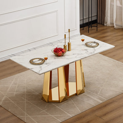 Table de salle à manger en marbre pour 6 personnes, table de salle à manger rectangulaire en faux marbre 70 po avec base en acier inoxydable à finition miroir, table de cuisine moderne en marbre de grande taille (or, blanc)