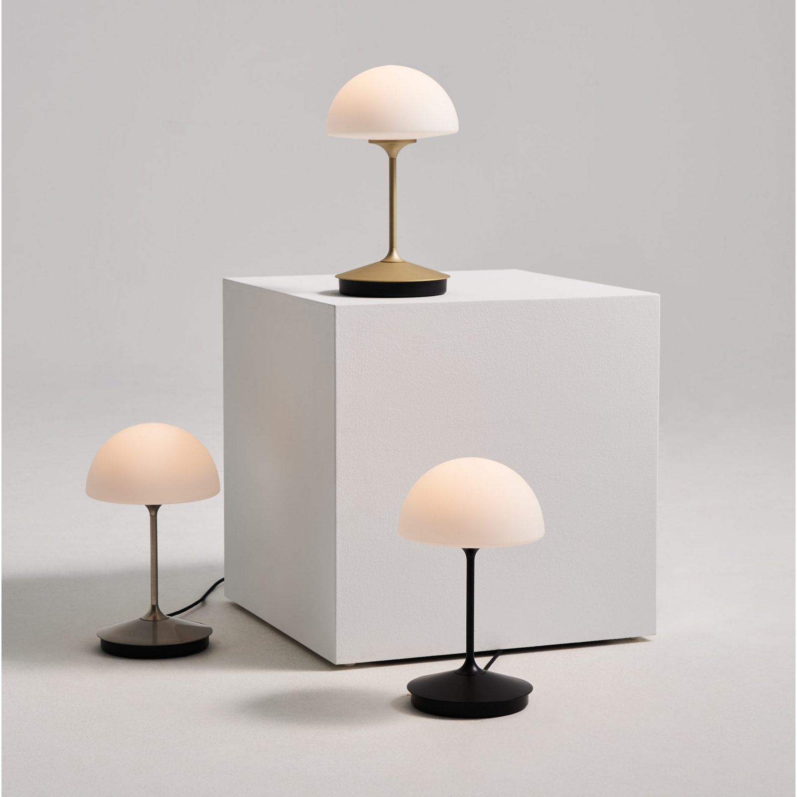 Saco Metal Table Lamp, Champagne Gold
