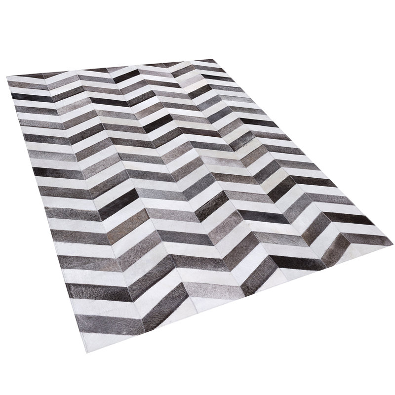 Deven Chevron Hand Woven Area Rug, Rectangle 140 x 200cm