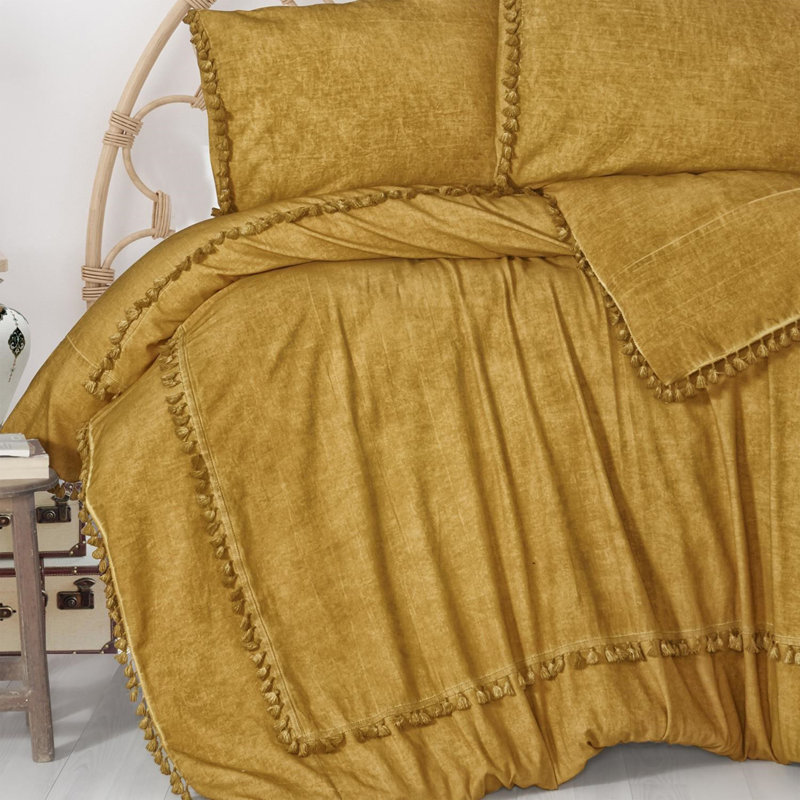 Tjard Duvet Cover Set with Pillowcases Included, Mustard