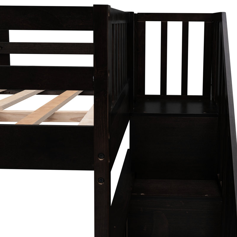 Lit superposé avec escalier et rangement fonctionnel. Longévité en bois massif. Espaces de rangement sous les escaliers. Barrière de sécurité. Conception convertible. Pas de boîte à ressorts. L 92,28 po x l 58,07 po x H 63,1 po
