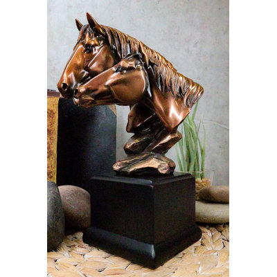 Figurine Jonesha