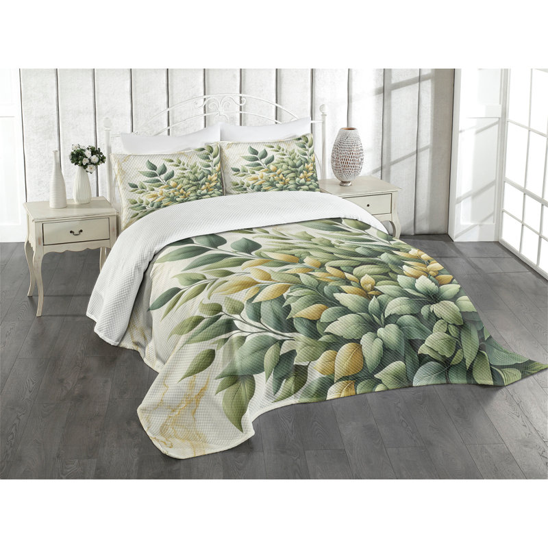 Floral Coverlet, Queen Coverlet / Bedspread + 2 Standard Shams
