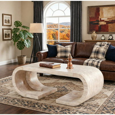 4724Curved Coffee Table with Curved Base