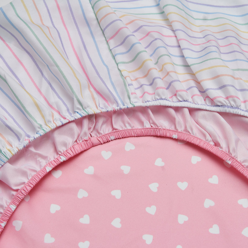Lit floral juvénile dans un sac, Grand édredon et 6 pièces supplémentaires