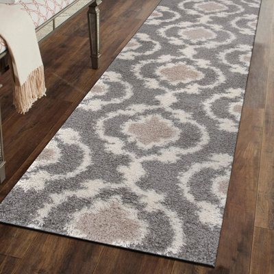 Tapis marocain gris foncé Hegwood