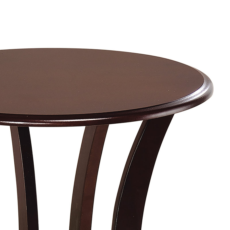 Table d'appoint en cerisier avec charme enchanteur