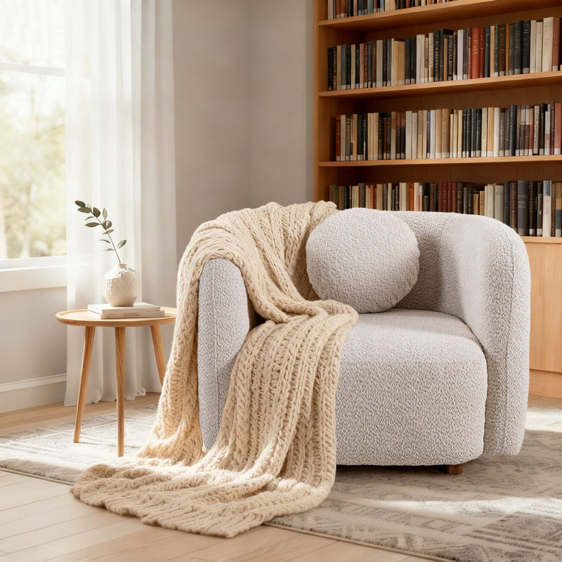 Fauteuil demi-tonneau Boucle, Beige