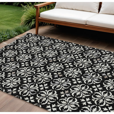 Tapis intérieur lavable floral noir et ivoire 9 pi x 12 pi