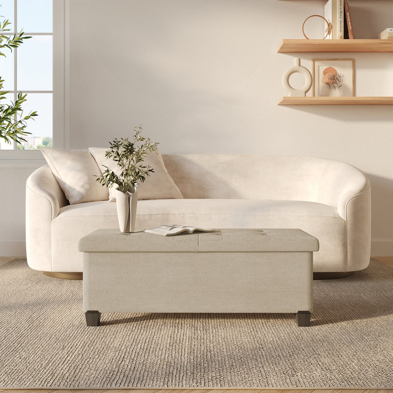 Banc de rangement avec repose-pieds Vérrant, 15"H x 43"W x 15"D, Cream