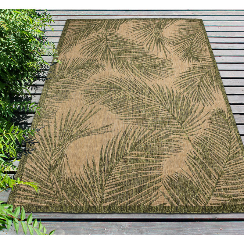 Adal Floral Machine Woven Indoor/Outdoor Area Rug, Rectangle 6'6" x 9'4"