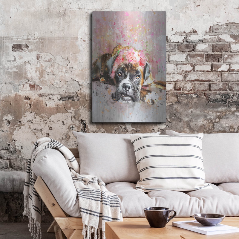 «Flower Crown Boxer» par Furbaby Affiliates, H 36 po x l 24 po