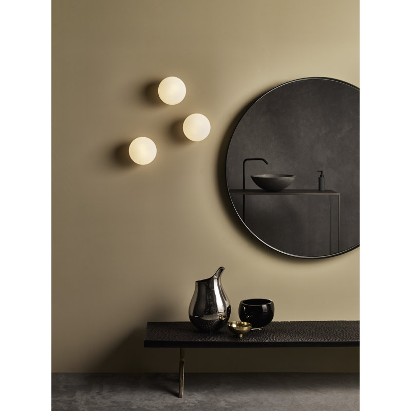 Zeppo 1 - Light Bath Sconce, Polished Chrome