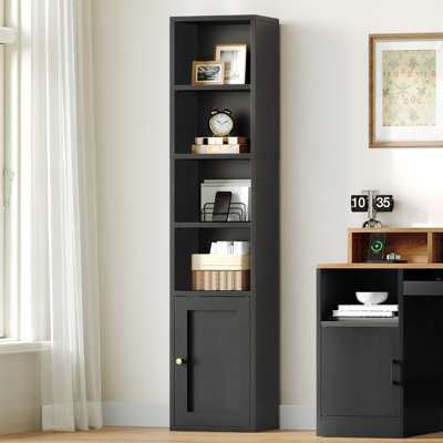 Bibliothèque étroite de 53,1 po de hauteur avec cabinet de rangement, bibliothèque d'angle à 7 niveaux avec tablettes réglables
