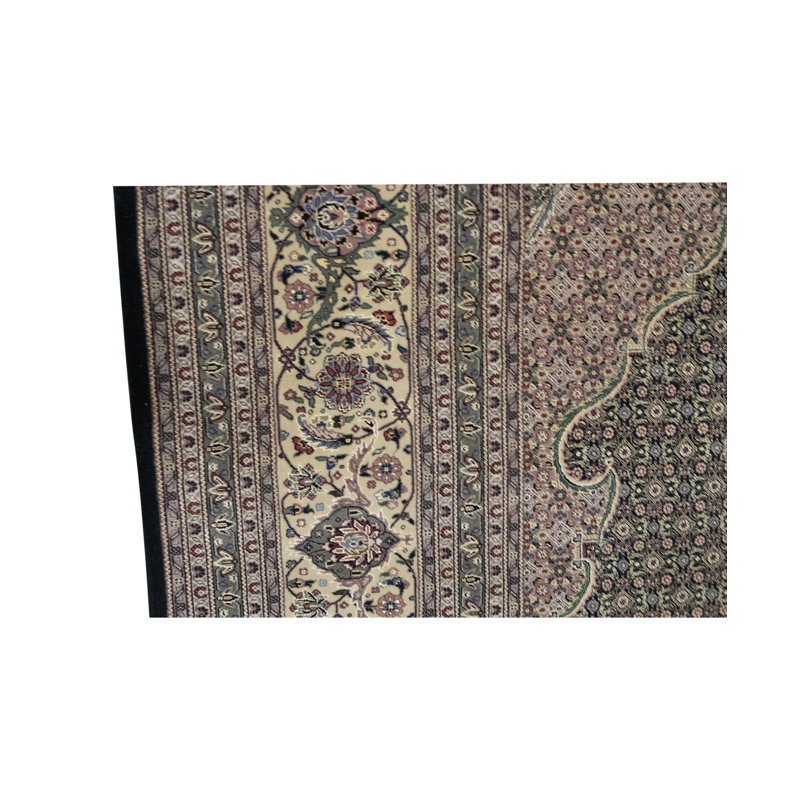 Shah Hand Woven Wool Oriental Area Rug