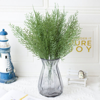 40 Pcs Artificial Pine Branches,13.8 Inches Christmas Greenery Stems Cedar Faux Pine Picks Plastic Christmas Decor for DIY Craft Wreath Christmas Tree Home Kitchen Holiday Decoration