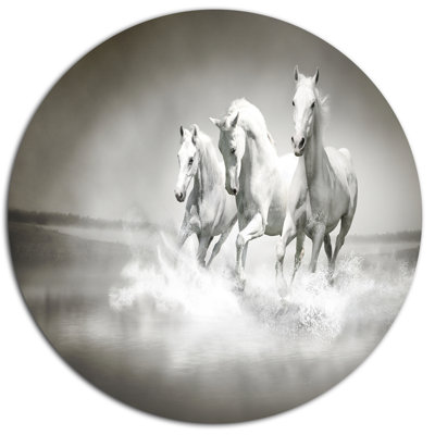 «Chevaux qui courent à travers l'eau», reproduction de cheval sur bois