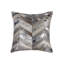 Coussin décoratif à chevrons-118853139