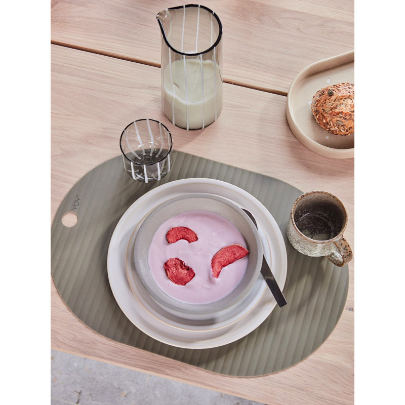 Yuka Handmade Terracotta Dinner Plate, Offwhite