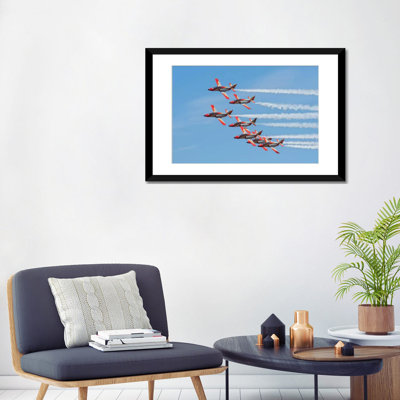 « espagnol aerobatic team patrulla aguila à l’intérieur d’une émission en maroc », reproduction de photo sur toile