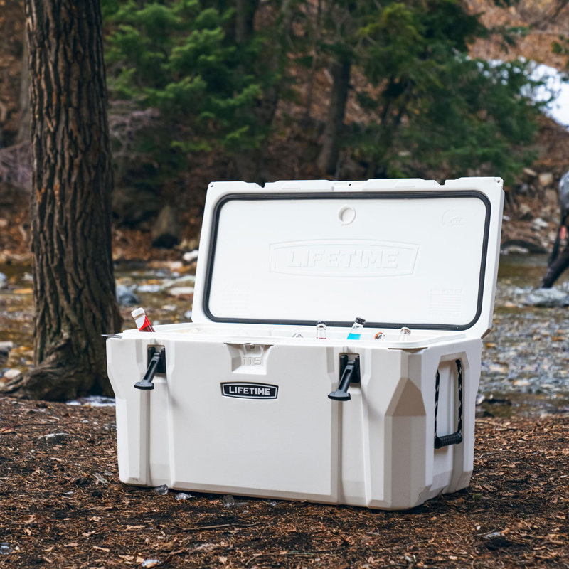 Lifetime 115 Quarts Ice Chest, White