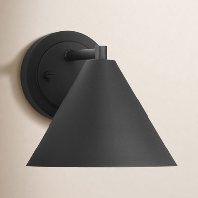 Single Light Cone Outdoor Wall Light