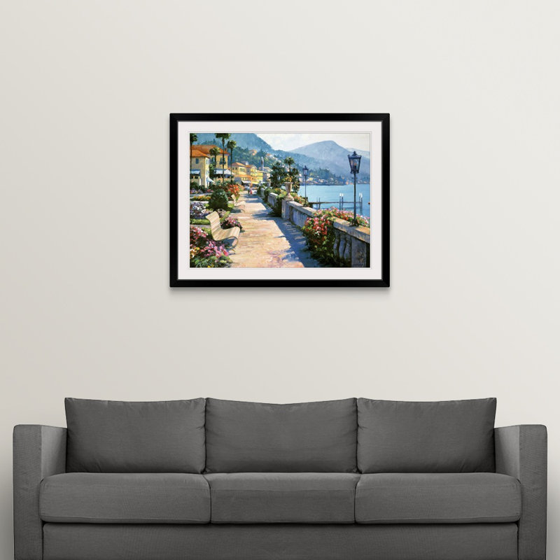 « Bellagio Promenade » par Howard Behrens, reproduction, Cadre noir, H 35 po x l 44 po x P 1 po