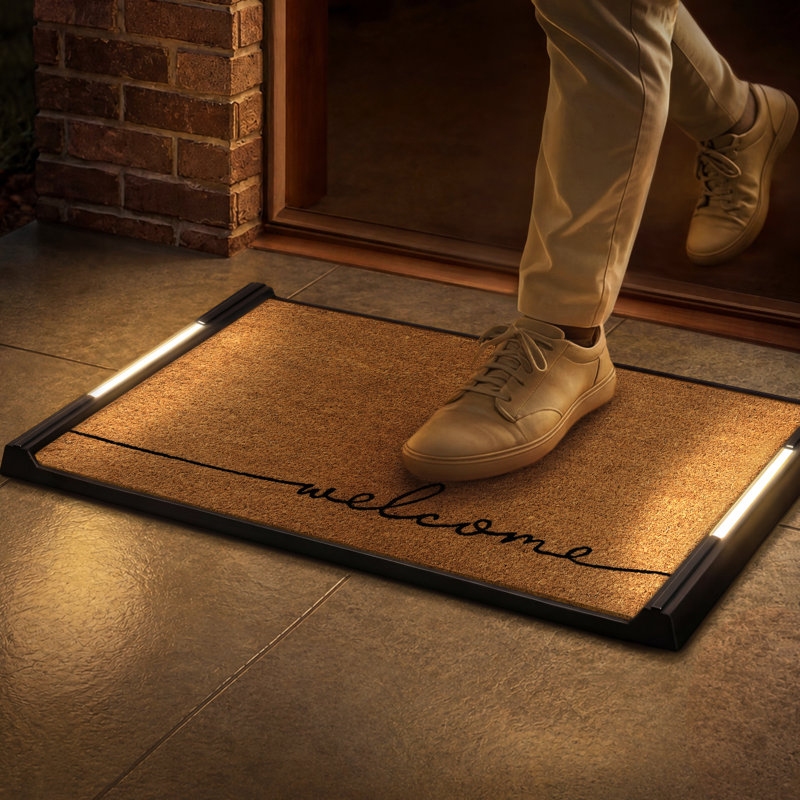 Tapis d'entrée Barnsdale avec lumières DEL activées par pression, antidérapant, toutes saisons, extérieur, 45,7 x 76,2 cm, insert en fibre de coco, sans fil, 3 piles AA, arrêt automatique, 82,5 x 47 cm