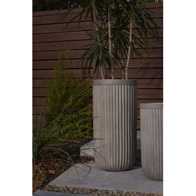 Pot à fleurs en béton fait à la main Xanthe