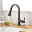 Robinet de cuisine rétractable à poignée simple avec accessoires-58969801