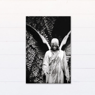 " Cemetery Angel "