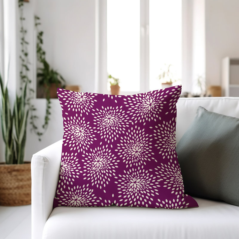 Coussin décoratif intérieur / extérieur en polyester filé floral Bavière, H 17 po x l 17 po, Mauve/crème