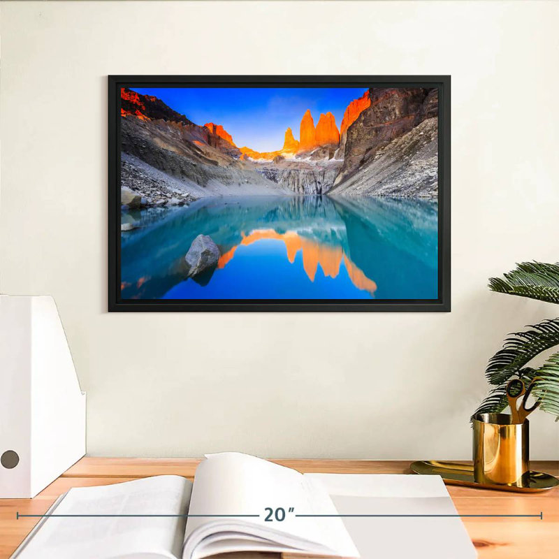 Torres Del Paine, Cadre flottant noir, 13 po x 9 po