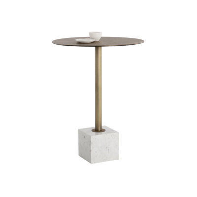 Kata Dining Table