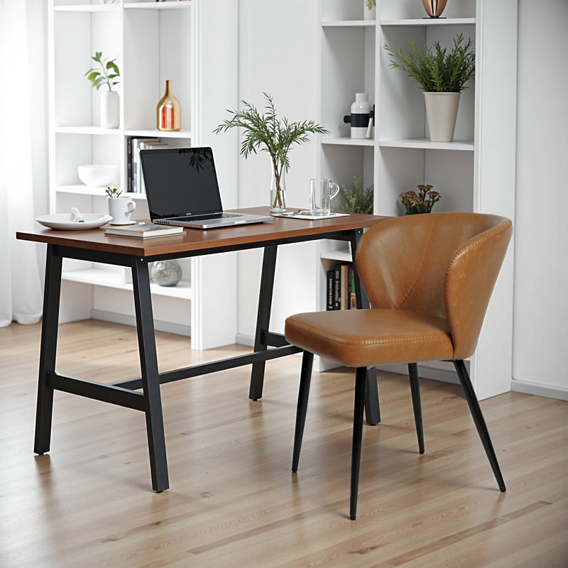 Chaises de salle à manger avec siège à coussin en similicuir et pieds en métal
