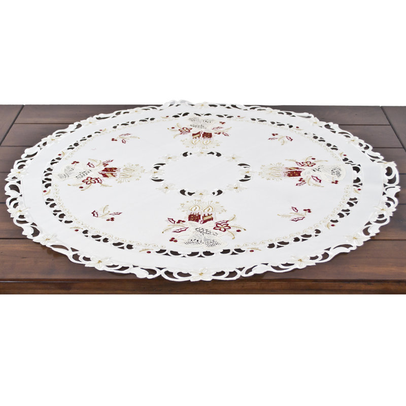 Bougie rouge et cloche en dentelle sur napperon ivoire, plateau de table (rond 24 po), Rond 34 po