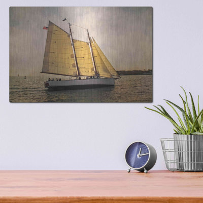 «Morning Sail» par Debra Van Swearingen