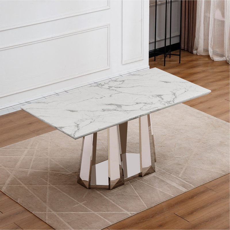 Table de salle à manger en marbre pour 6 personnes, table de salle à manger rectangulaire en faux marbre 70 po avec base en acier inoxydable à finition miroir, table de cuisine moderne en marbre de grande taille (argent, blanc) (table seulement)
