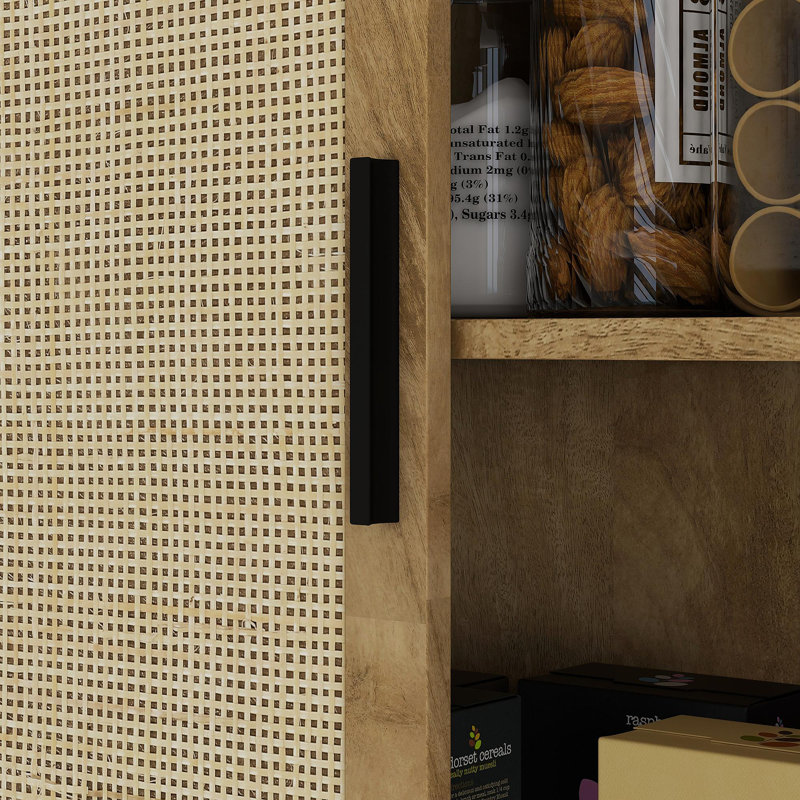 Armoire de rangement 64 po en rotin avec tablette réglable, naturel