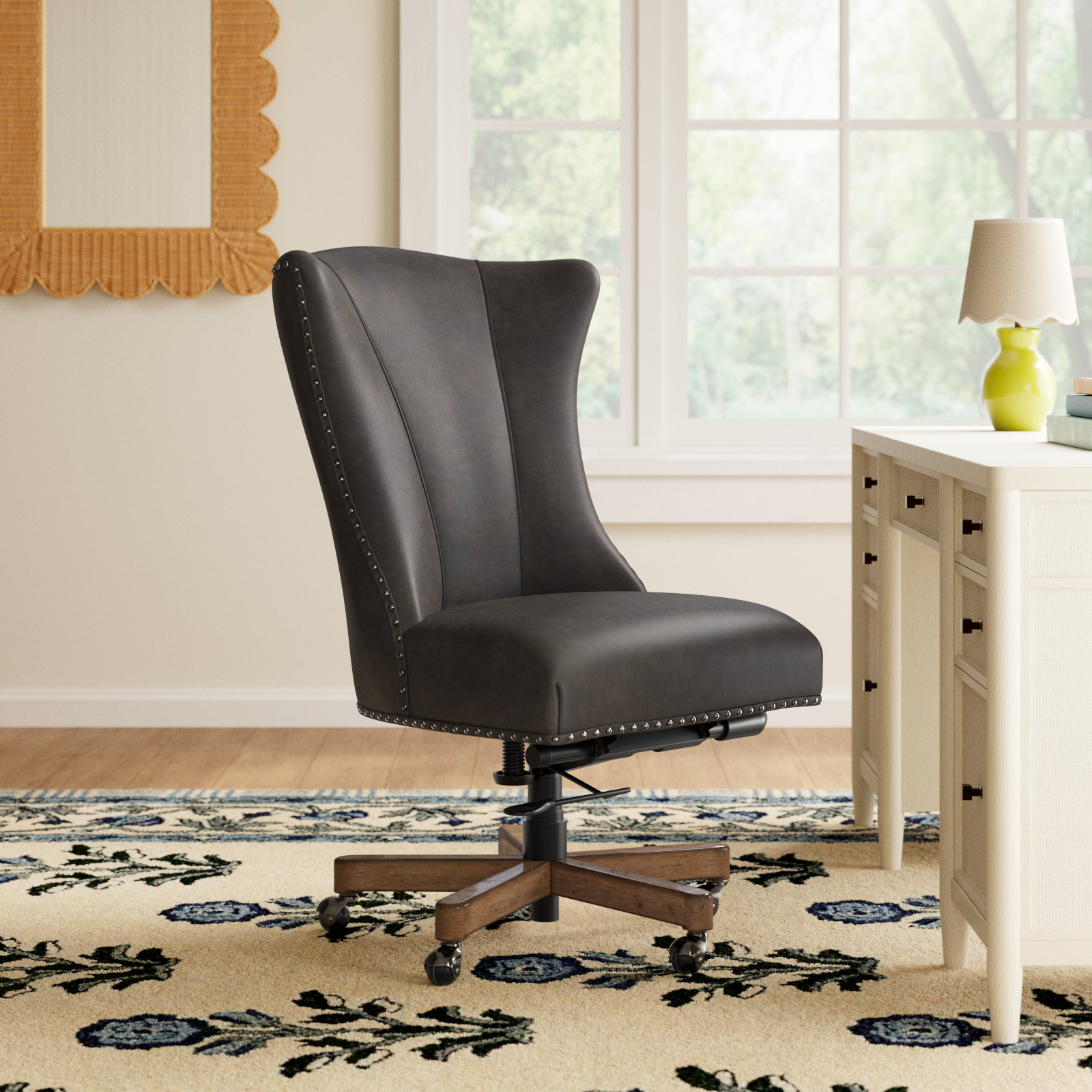 Lynn Swivel Office Chair, Brown
