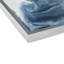 Décoration murale abstraite en toile de ton bleu, l 25,5 po x H 25,5 po, cadre en nickel brossé et cintre, création, 25,5 po x 25,5 po, avec, chef-d'œuvre